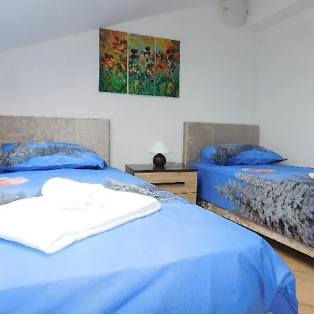 Residenza Meeting 3*