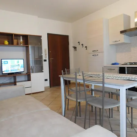 Residenza Meeting Aparthotel 2*
